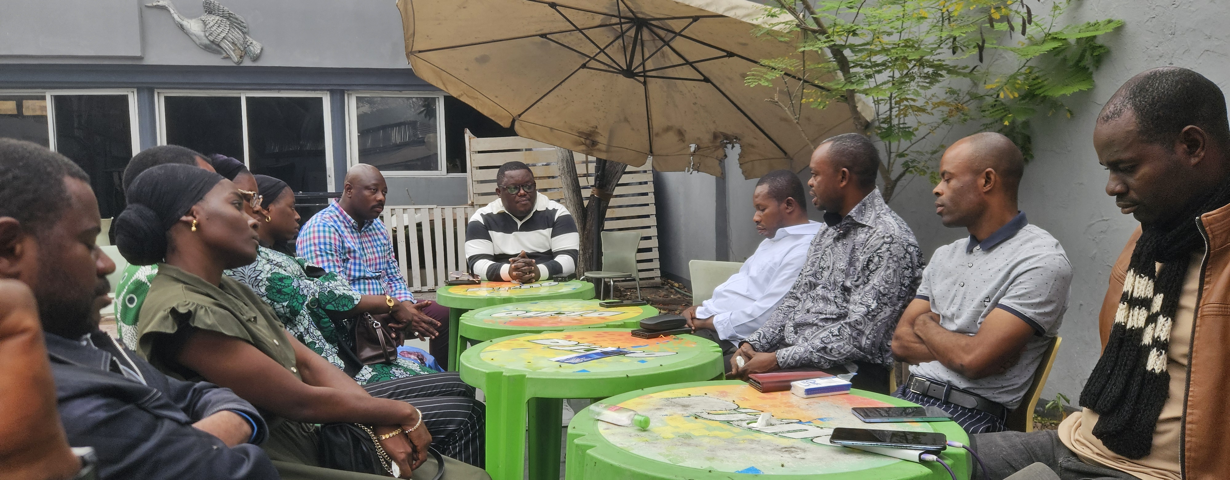 Echange avec les Présidents communaux kimbanguistes au siège national du parti, dans la commune de la Gombe - photo 2